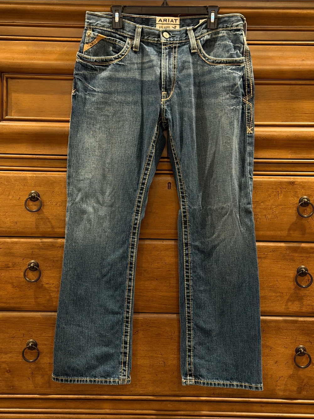 Men's Ariat M4 Relaxed Boot Cut Medium Wash Jeans 33 x 30